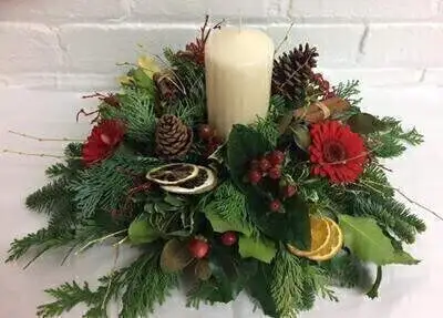 Deluxe Christmas Candle Table Arrangement